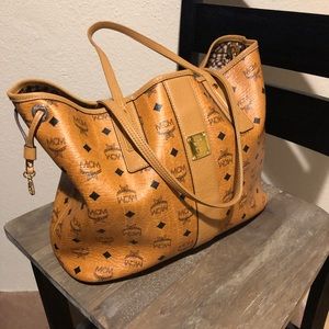 ***SOLD***Authentic Mcm Medium Liz Tote